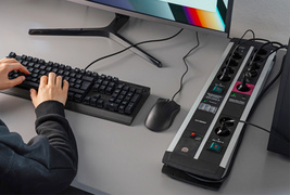Brennenstuhl 1392000230 Premium-Protect-Line Steckdosenleiste 11-fach mit Main-Follow Funktion und 2 Schalter und Überspannungsschutz (Gaming-Mehrfachsteckdose mit 3m Kabel und 2x USB, max. 3100mA, Made in Germany)