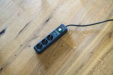Brennenstuhl 1158820315 Eco-Line 13.500A Überspannungsschutz-Steckdosenleiste 3-fach anthrazit 1,5m H05VV-F 3G1,5