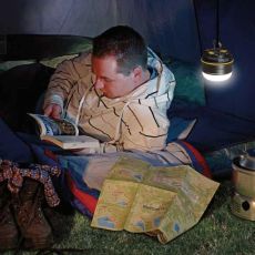 Brennenstuhl Akku LED Outdoor Leuchte OLI 0300 A (Campingleuchte für außen 350lm / Campinglampe mit bis zu 70h Leuchtdauer, Lampe zum campen inkl. USB-Powerbank, zusätzlich SOS- und Blink-Funktion)