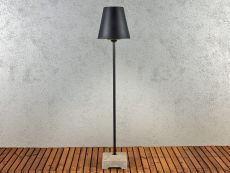 Konstsmide Lucca 456-750 Lounge Leuchte/Wegeleuchte B: 27,5cm T: 27,5cm H: 140cm 60W IP44 lackiertes Metall schwarz