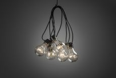 Konstsmide 2372-100 - LED Biergartenkette, klar, mit 6h Timer , 5 klare Birnen / 40 warm weiße Dioden, batteriebetrieben, Außen (IP44) , schwarzes Kabel, 4 x AA 1.5V (exkl.)