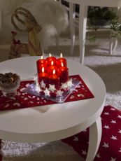 Konstsmide 3170-803 - LED Dekolichterkette, goldfarbene Metallsterne, 20 kaltweiße Dioden, batteriebetrieben, Innenbereich, transparentes Kabel, 3 x AA 1.5V (exkl.)