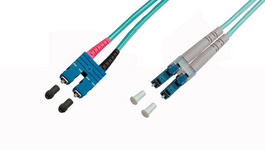 Telegärtner LWL Patchkabel, LC-Duplex - SC-Duplex, OM3, 10 m