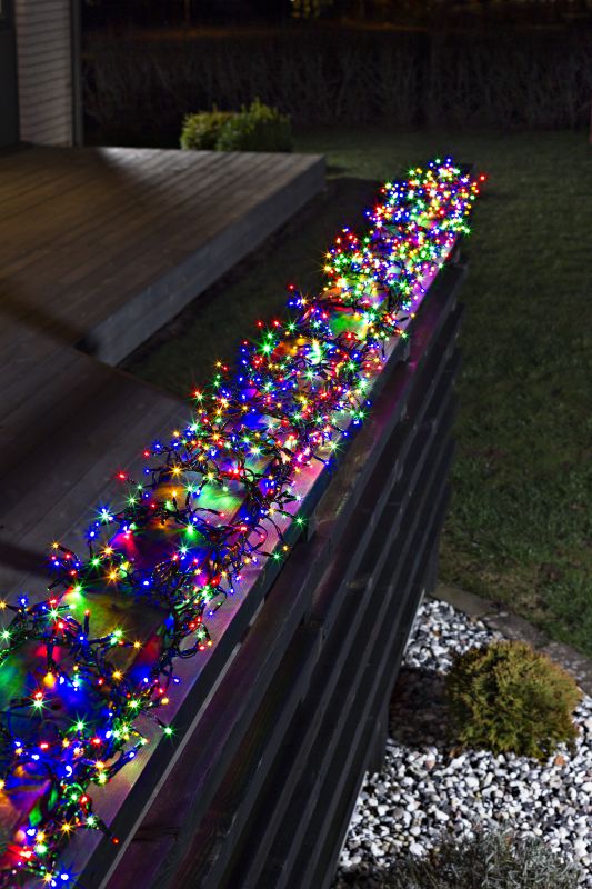 Konstsmide 3793-500 - Büschelllichterkette Cluster mit 8 Funktionen, Steuergerät und Memoryfunktion, 960 bunte Dioden, 24V Außentrafo, schwarzes Kabel