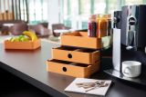 HAN SMART-BOX PLUS ALLISON – kompakte Design-Schubladenbox mit 2 Schubladen und Utensilienbox mit Deckel, caramel brown, 1100-83